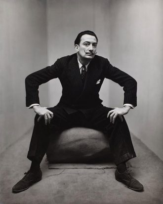 Dalí en una foto de Irving Penn