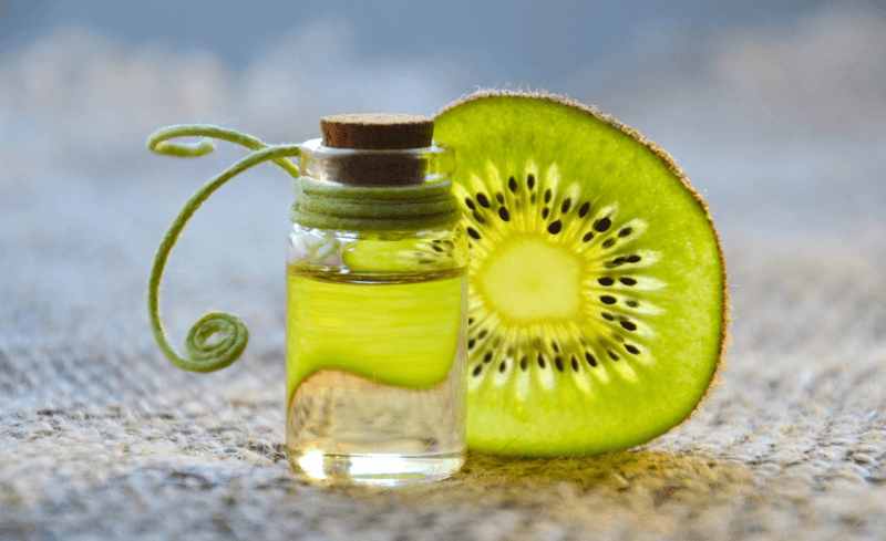Frasco pequeño de esencia de kiwi