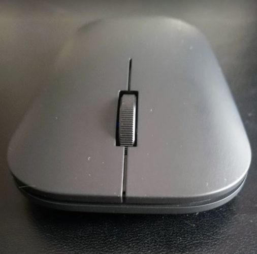 Foto frontal del Microsoft Designer Bluetooth Mouse