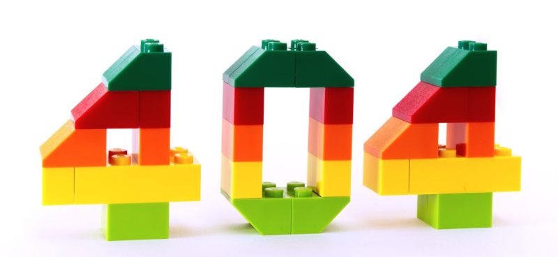 Una foto del número 404 hecho con piezas de Lego