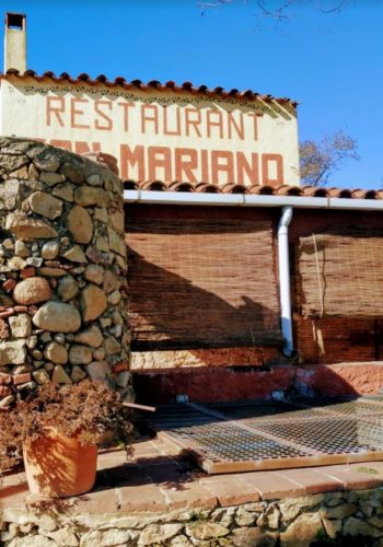 El letrero del restaurante Can Mariano en el Montseny