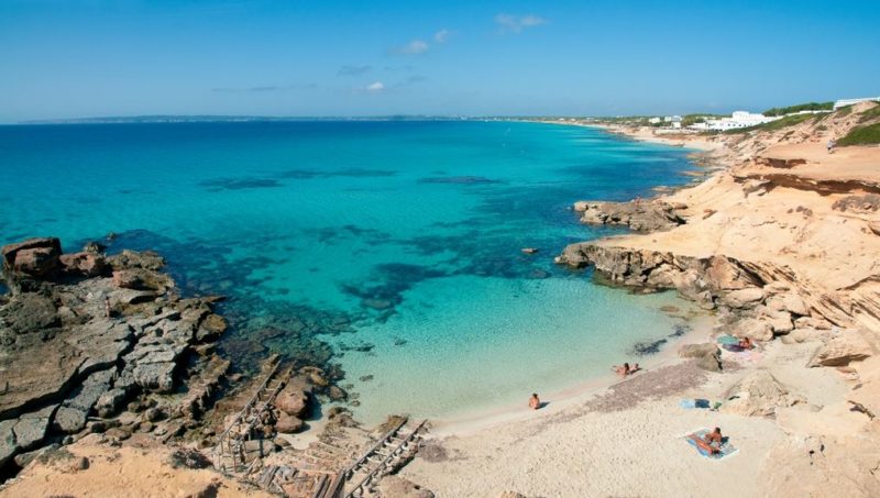 En la foto la espectacular cala des Mort en Formentera