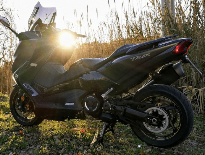 Prueba Yamaha T-Max 2018